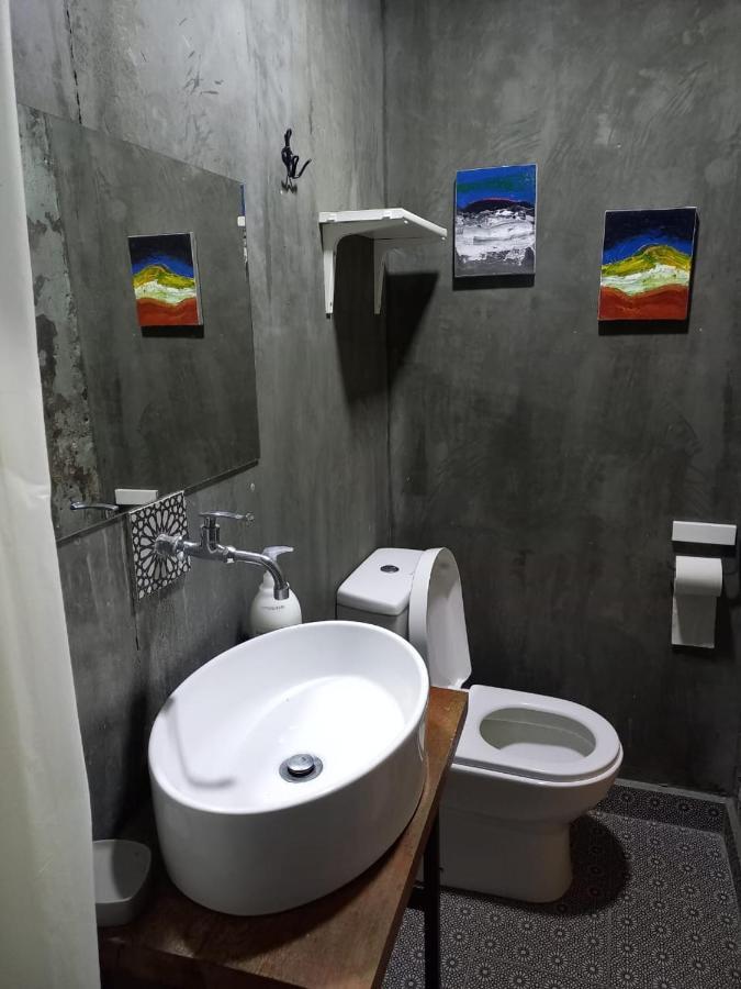 Hotel Lima.Tujoh Kuching Exterior foto