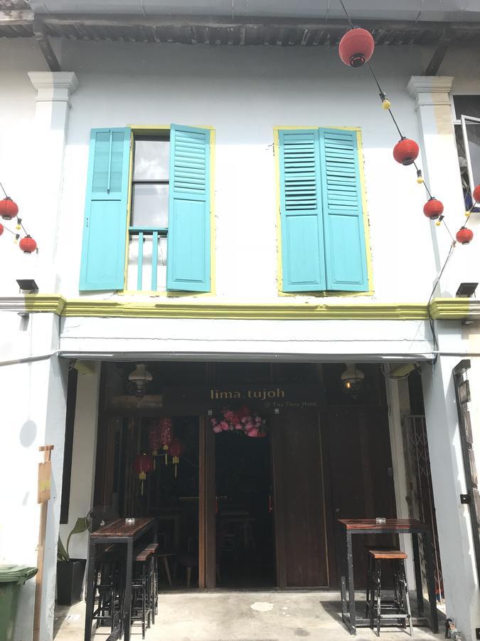 Hotel Lima.Tujoh Kuching Exterior foto